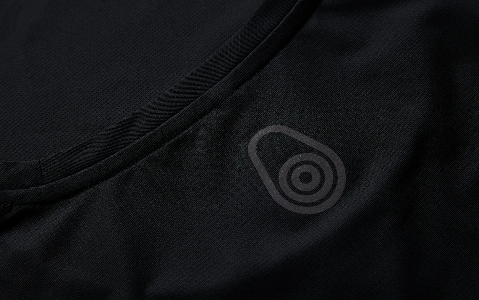 ACTIVE TEE