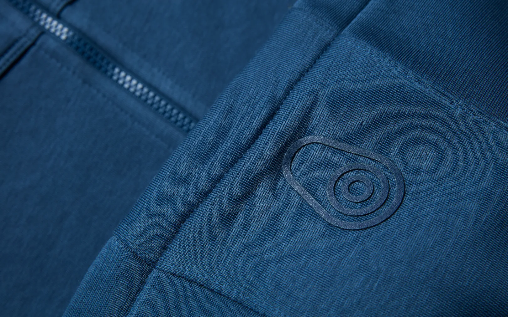 BOWMAN LOGO ZIP HOOD