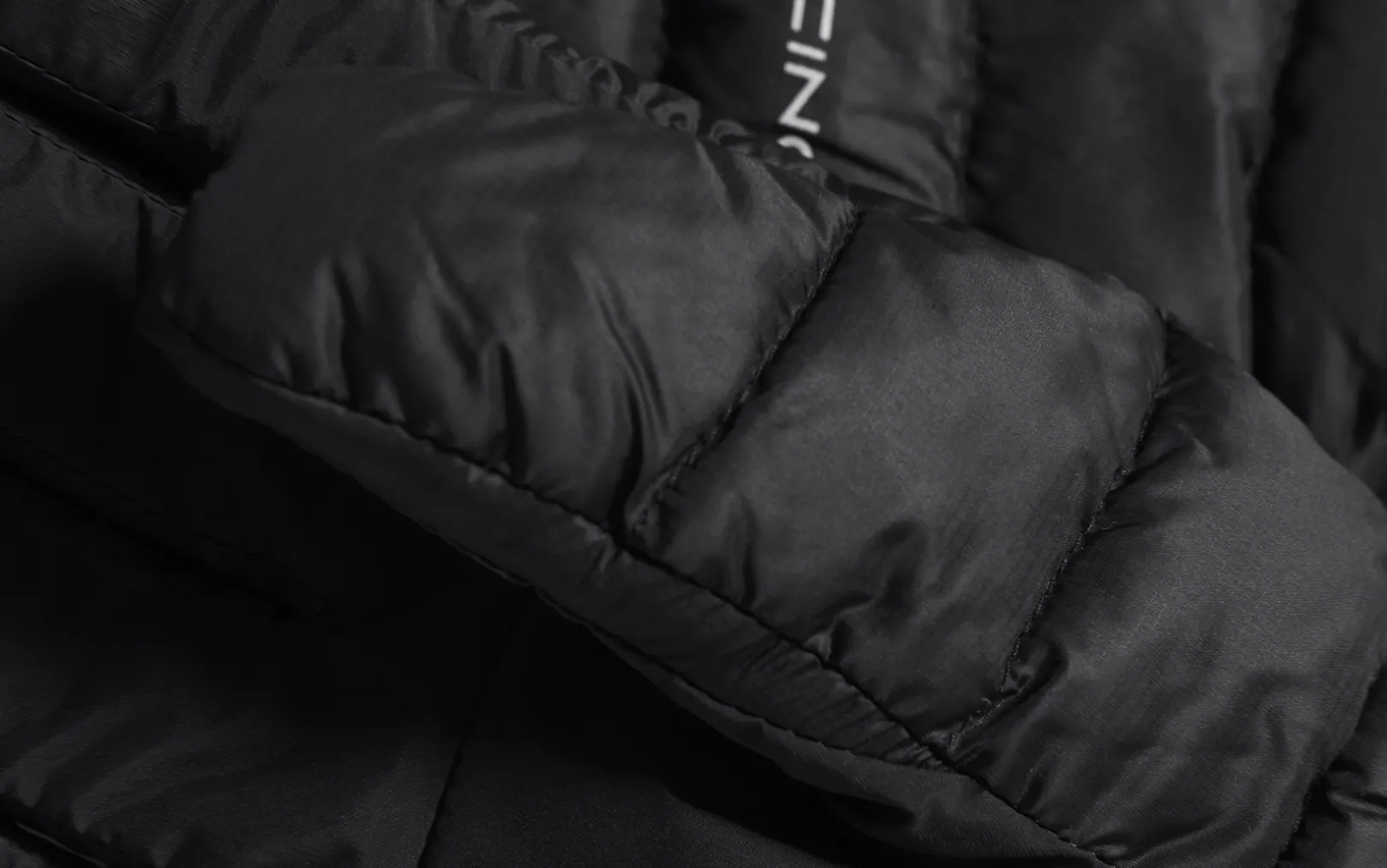 CLOUD GLOVE
