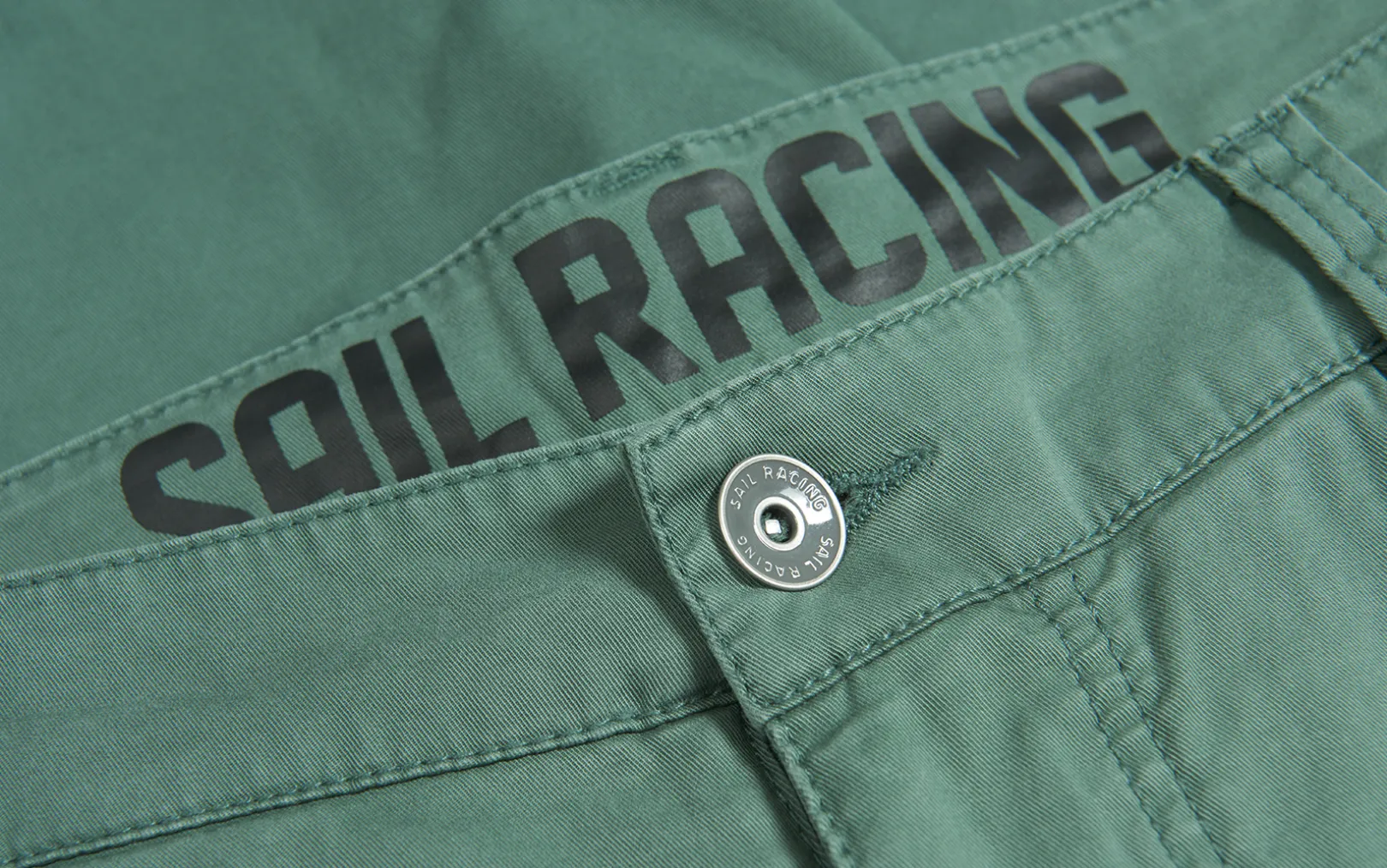 HELMSMAN CHINO SHORTS