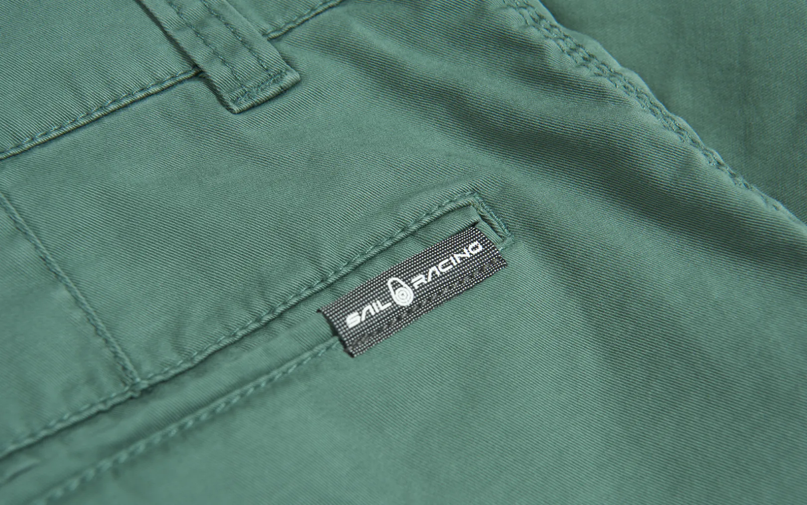 HELMSMAN CHINO SHORTS