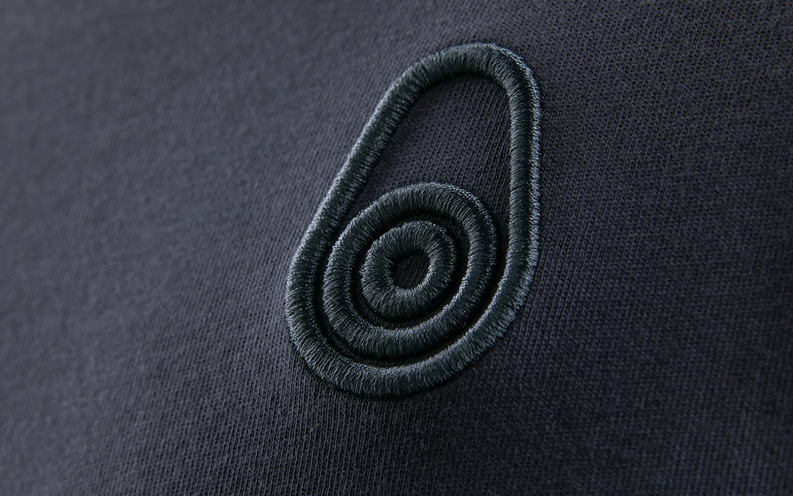 OCEAN LS TEE