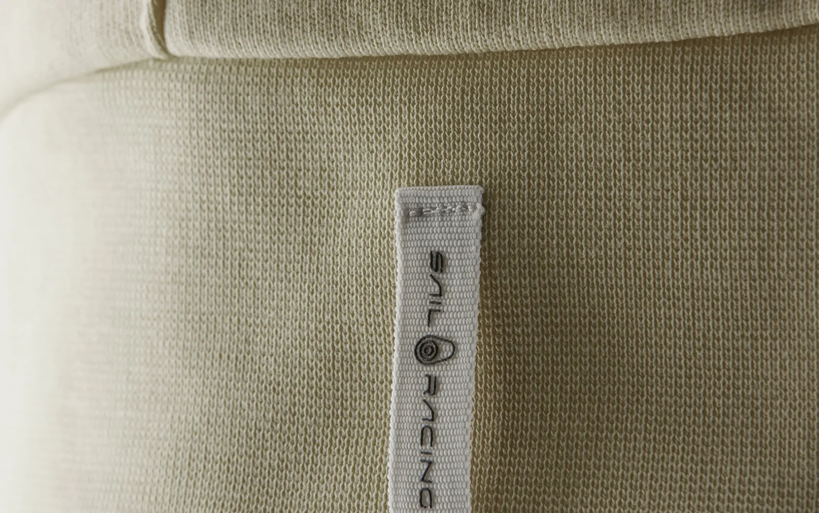 OCEAN T-NECK