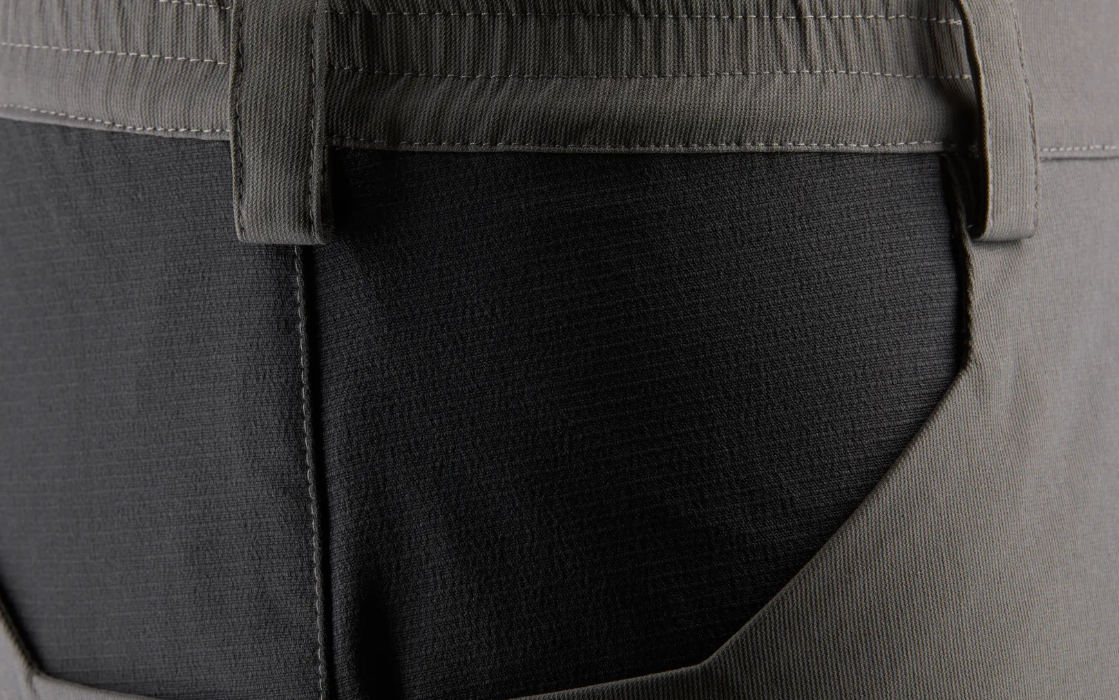 RACE EDITION POCKET SHORTS