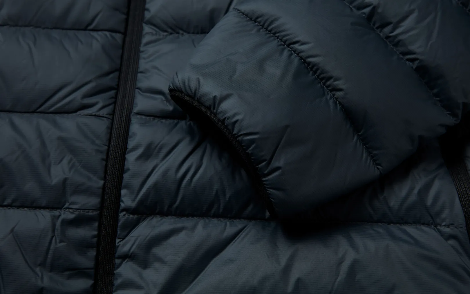 SPRAY DOWN JACKET