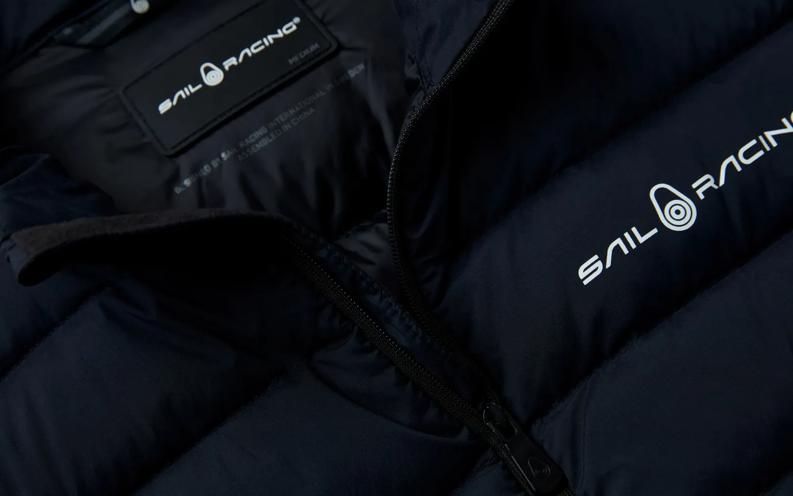 SPRAY DOWN VEST