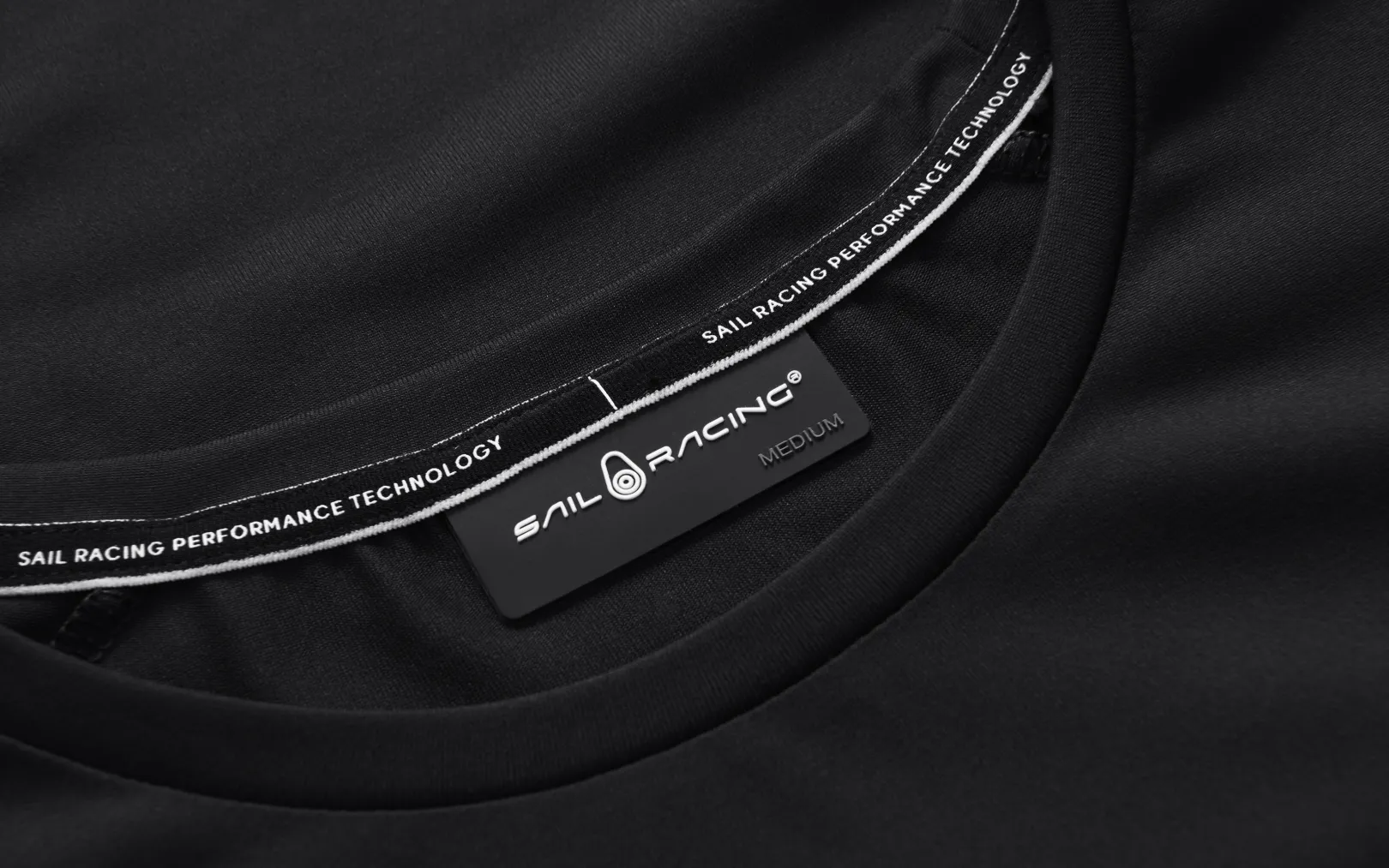 SPRAY TECHNICAL TEE