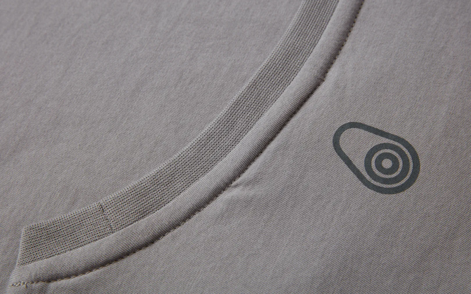 SWISS TEE