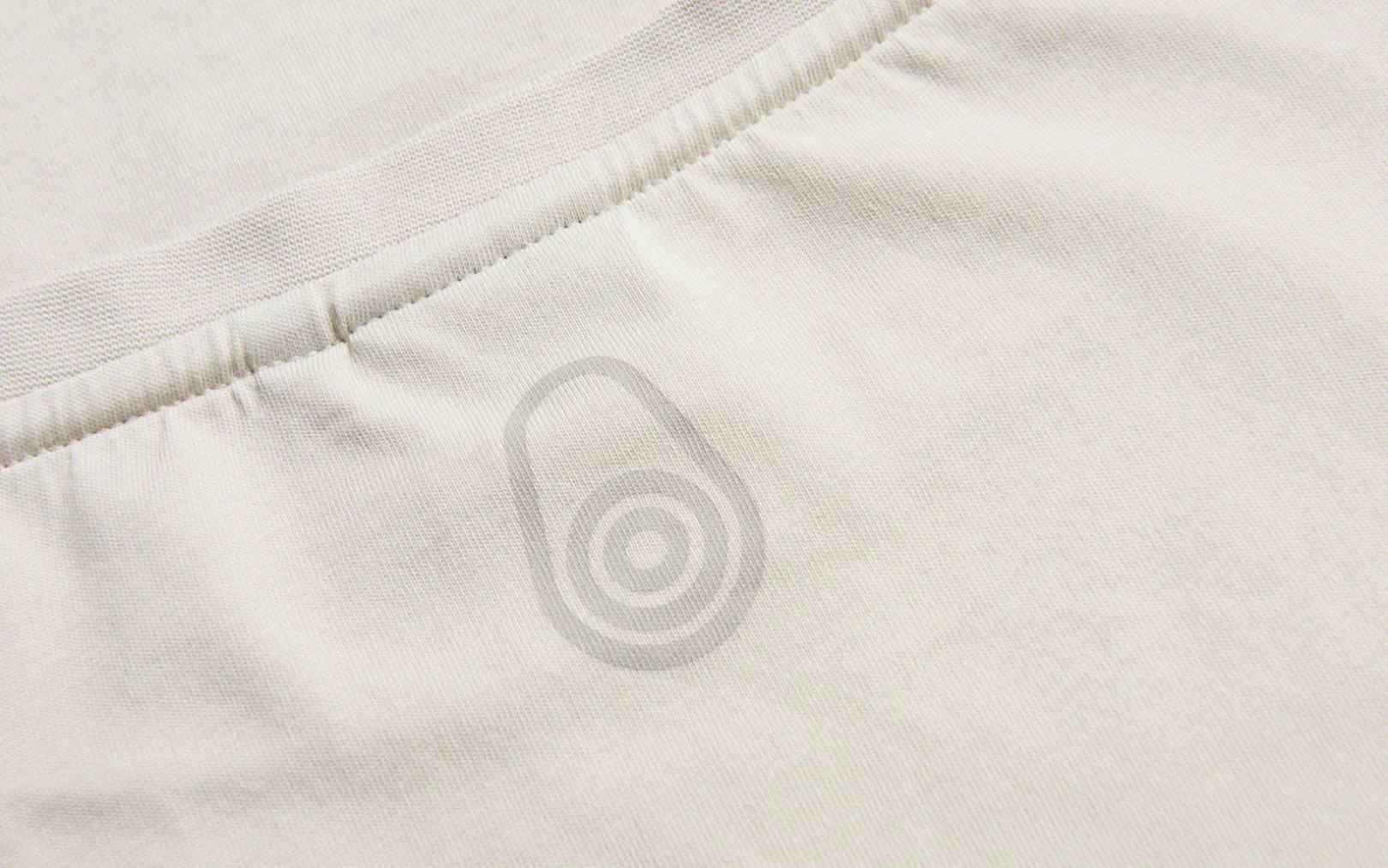W GALE TEE