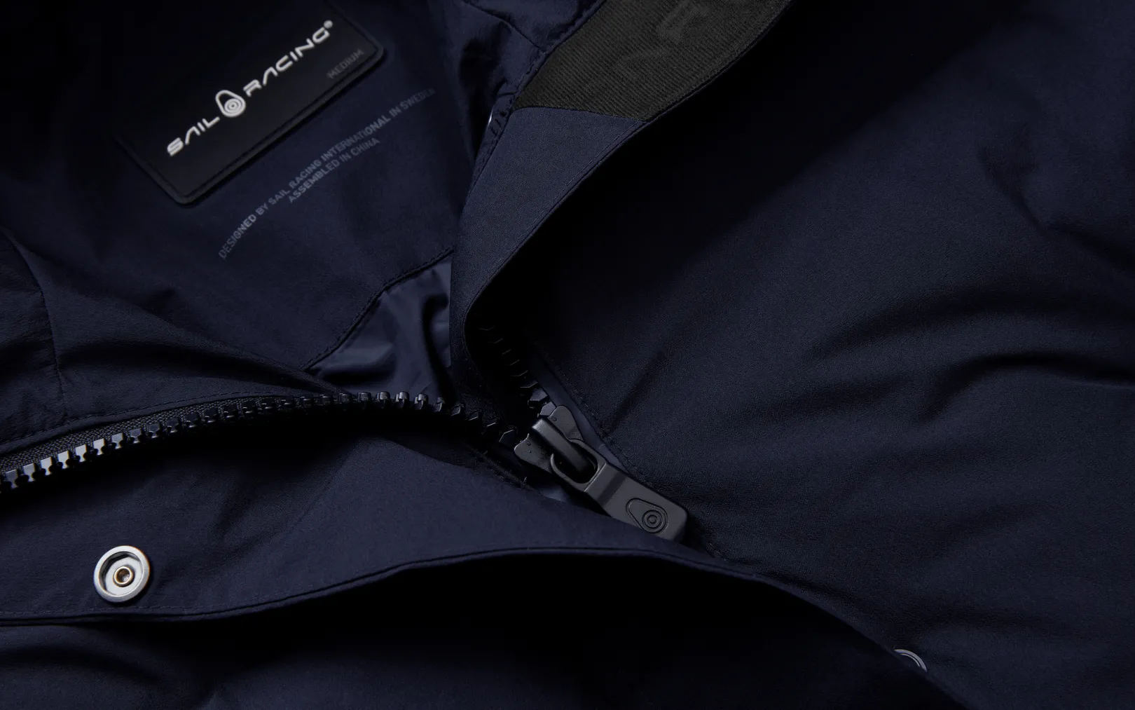 W RACE EDITION DOWN PARKA
