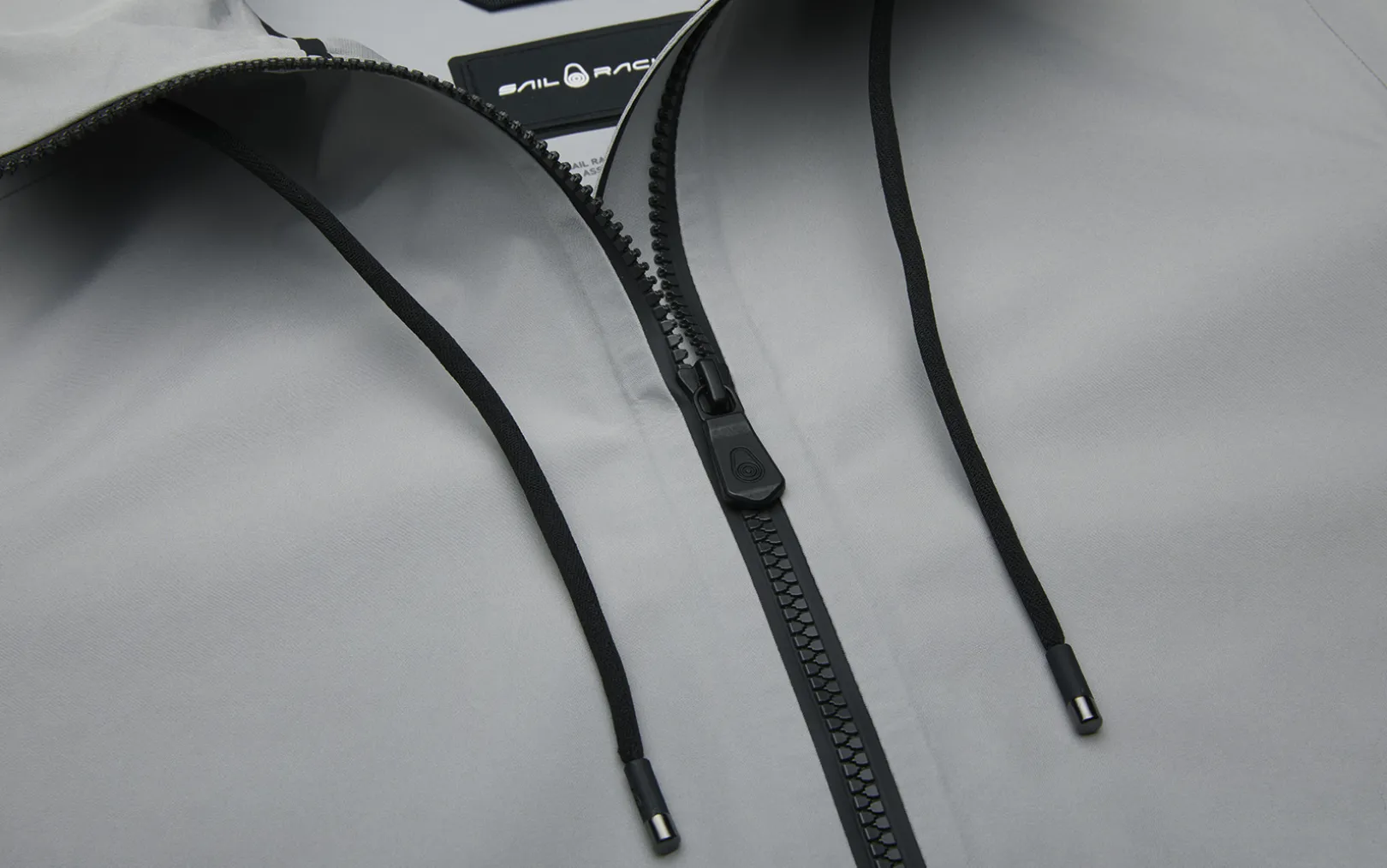 W RACE GORE TEX COAT