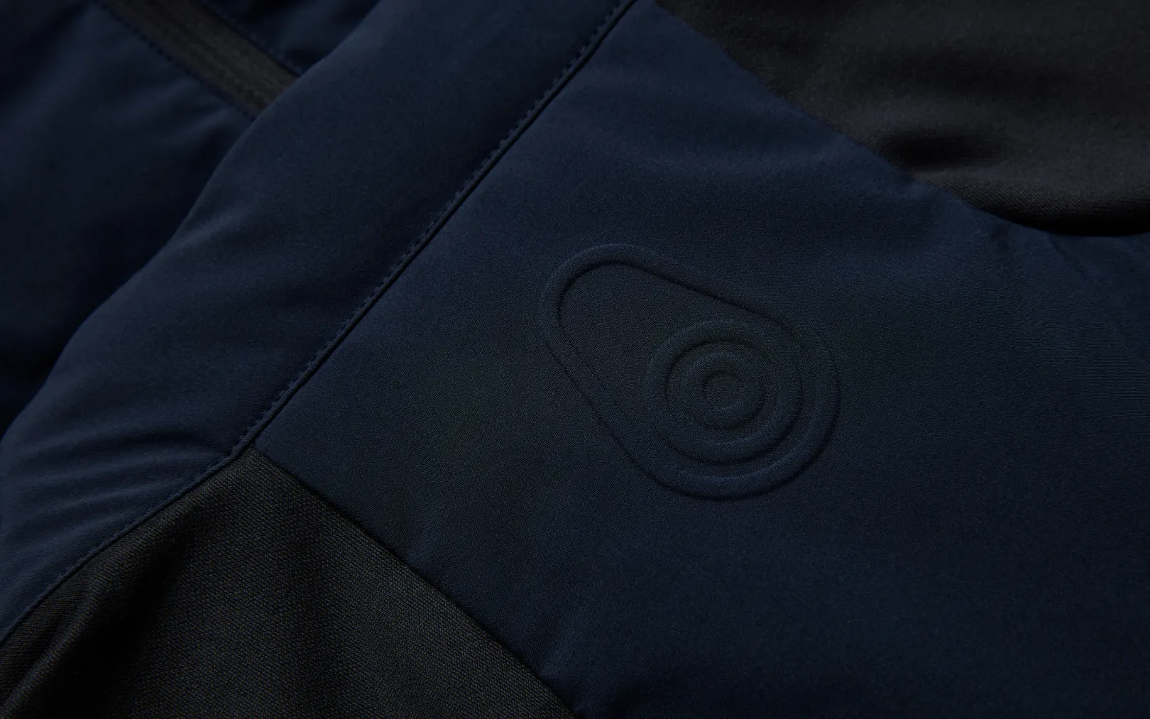 W RACE WELDED LIGHT VEST