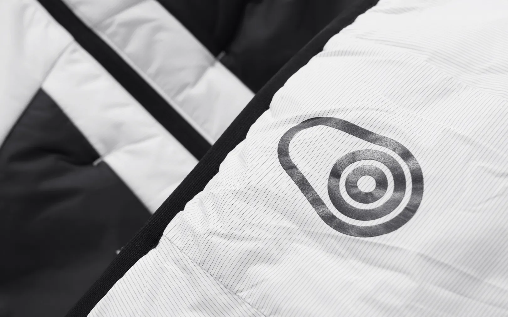 W SPRAY PRIMALOFT JACKET